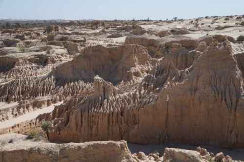 Somewhere in one of these layers, somewhere around this or one of the other dry lakes almost certainly lie more secrets about the history of this great continent and its first peoples.